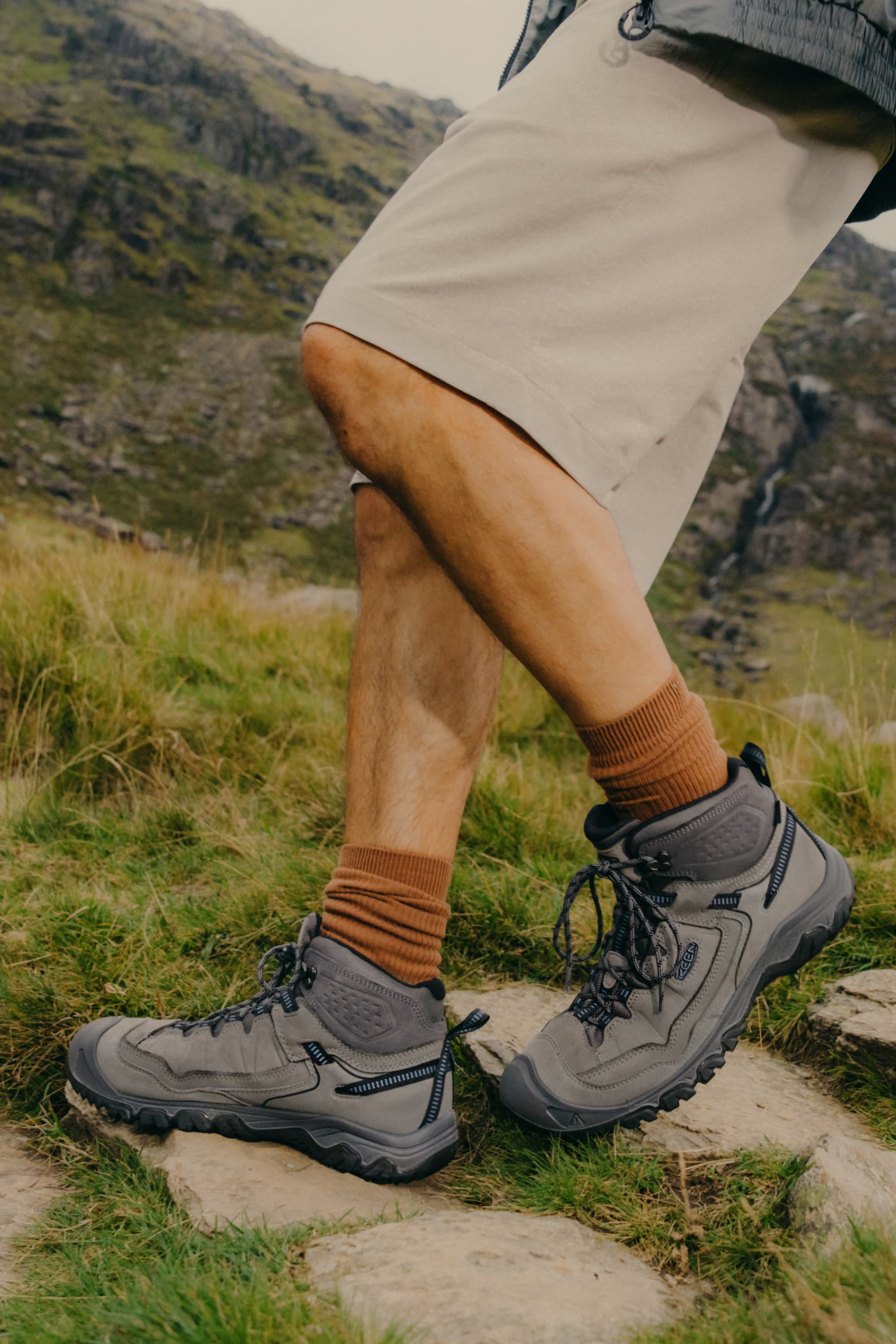 Bottes Rando Keen Targhee Mid Jeunesse – Taille 4, Marron Doré