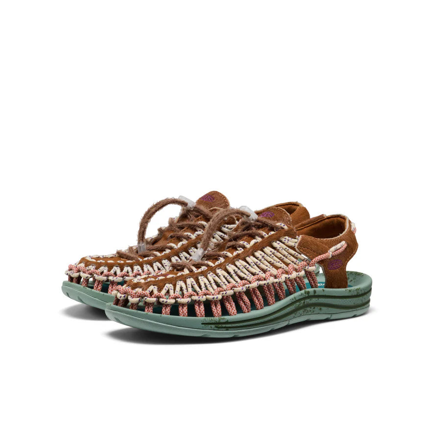 Unisex UNEEK Leather Sneaker Sandal Terrain Roasted Pecan - Image alt 2