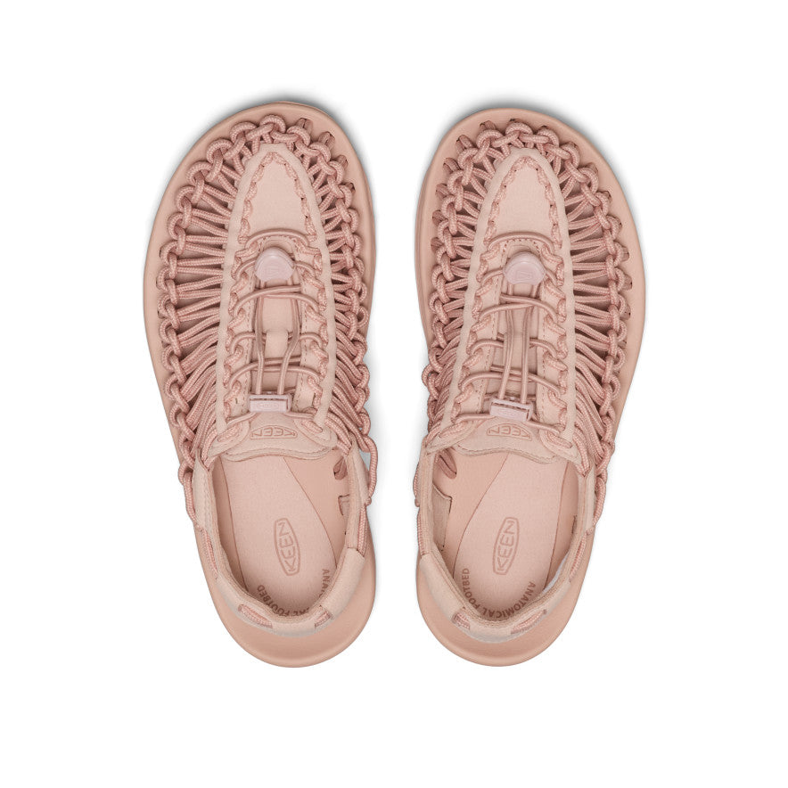 Women's UNEEK Sneaker Sandal Cameo Rose/Cameo Rose - Image alt 4